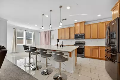 8764 Nakota Way, Sacramento, CA 95828 - Photo 5