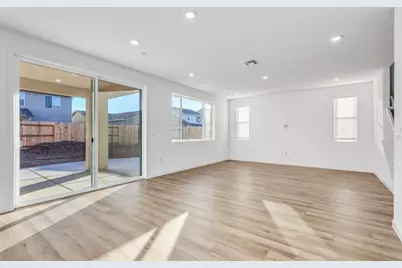 8122 Tino Way, Elk Grove, CA 95757 - Photo 5