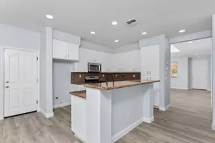 4886 Westlake Pkwy, Sacramento, CA 95835 - Photo 43