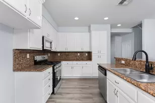 4886 Westlake Pkwy, Sacramento, CA 95835 - Photo 39