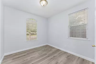 4886 Westlake Parkway, Sacramento, CA 95835 - Photo 29