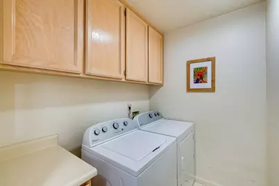 7917 Caymus Drive, Sacramento, CA 95829 - Photo 27