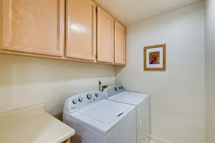 7917 Caymus Dr, Sacramento, CA 95829 - Photo 27