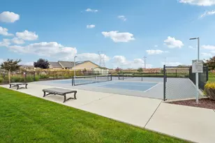 9224 Vervain Wy, Sacramento, CA 95829 - Photo 11