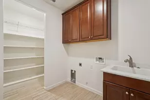 9224 Vervain Wy, Sacramento, CA 95829 - Photo 31
