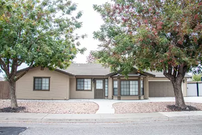 902 Mary Jane Avenue, Patterson, CA 95363 - Photo 1