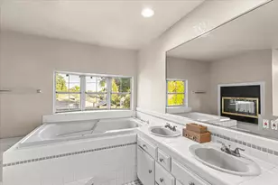 210 Rowland Ave, Modesto, CA 95354 - Photo 39