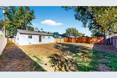 1002 Blair Avenue, Modesto, CA 95350 - Photo 15