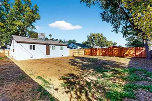 1002 Blair Ave, Modesto, CA 95350 - Photo 15