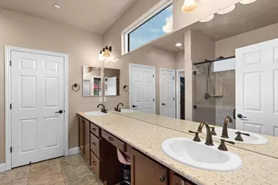 2494 Redbud Way, Manteca, CA 95336 - Photo 21