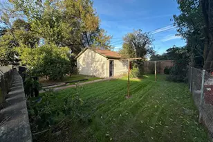 1954 S Sutter St, Stockton, CA 95206 - Photo 21