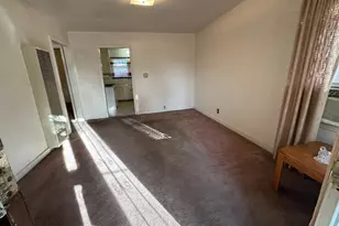 1954 S Sutter St, Stockton, CA 95206 - Photo 7