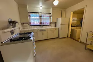 1954 S Sutter St, Stockton, CA 95206 - Photo 15