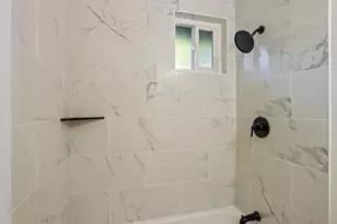 2036 Del Rio Dr, Stockton, CA 95204 - Photo 13