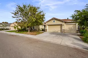 317 Northampton Way, Newman, CA 95360 - Photo 1