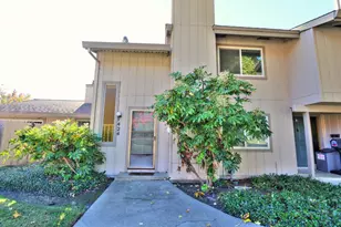 424 Florin Rd, Sacramento, CA 95831 - Photo 1