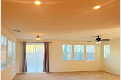 110 Bankside Way, Sacramento, CA 95835 - Photo 5