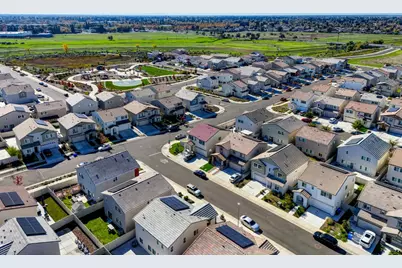 8842 Cohasset Way, Elk Grove, CA 95758 - Photo 37