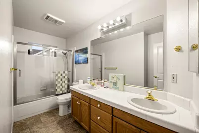 2060 Sheffield Drive, El Dorado Hills, CA 95762 - Photo 31