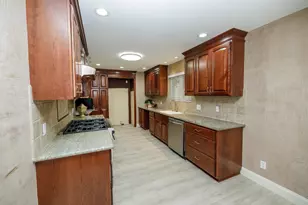 2410 Sherwood Ave, Modesto, CA 95350 - Photo 19