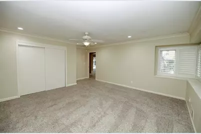 2410 Sherwood Avenue, Modesto, CA 95350 - Photo 27