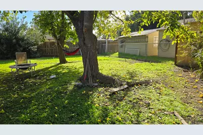 8043 Valencia Avenue, Stockton, CA 95209 - Photo 13