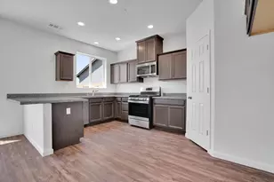 3241 Vermillion Dr, Stockton, CA 95206 - Photo 11