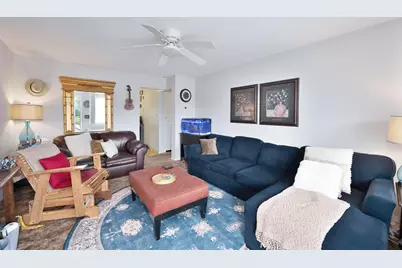 5421 Manzanita Avenue, Carmichael, CA 95608 - Photo 3