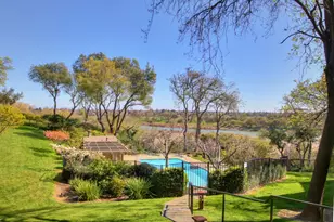 25 River Bluff Ln, Carmichael, CA 95608 - Photo 47