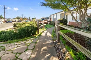 1421 Pontiac St, Oakdale, CA 95361 - Photo 9