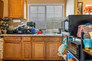 1228 N Commerce St, Stockton, CA 95202 - Photo 9