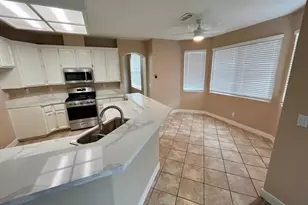 4910 Harrow Dr, Elk Grove, CA 95758 - Photo 9