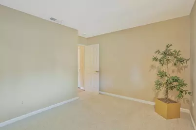 2240 University Avenue, Sacramento, CA 95825 - Photo 31