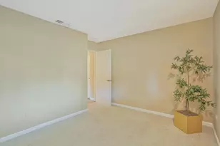 2240 University Ave, Sacramento, CA 95825 - Photo 31