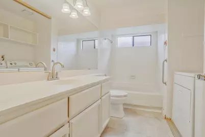 2240 University Avenue, Sacramento, CA 95825 - Photo 27