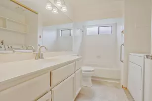 2240 University Ave, Sacramento, CA 95825 - Photo 27