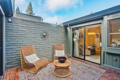 2240 University Avenue, Sacramento, CA 95825 - Photo 25