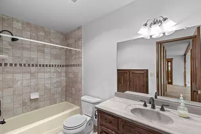 1815 Azure Court, Manteca, CA 95336 - Photo 31