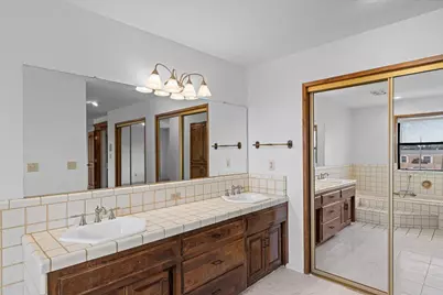 1815 Azure Court, Manteca, CA 95336 - Photo 41