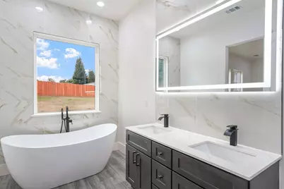 10221 Savannah Court, Oakdale, CA 95361 - Photo 15