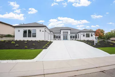 10221 Savannah Court, Oakdale, CA 95361 - Photo 3