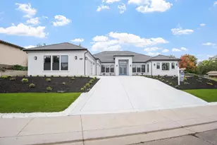 10221 Savannah Ct, Oakdale, CA 95361 - Photo 3