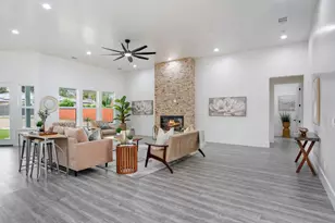 10221 Savannah Ct, Oakdale, CA 95361 - Photo 11