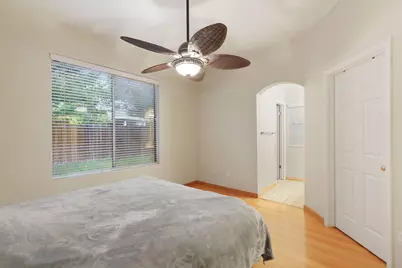 8851 Silverberry Avenue, Elk Grove, CA 95624 - Photo 33