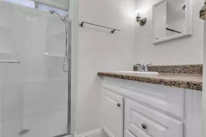 Pestana #124, Manteca, CA 95336 - Photo 5