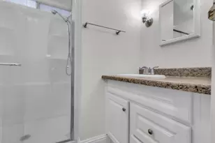 Pestana, Manteca, CA 95336 - Photo 5