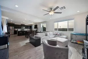 1004 Lavender St, Manteca, CA 95337 - Photo 11