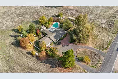 25523 E Groves Road, Farmington, CA 95230 - Photo 7