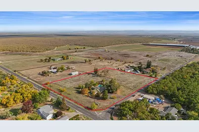 25523 E Groves Road, Farmington, CA 95230 - Photo 1