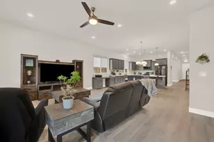 5556 Whisper Wind Way, Roseville, CA 95747 - Photo 35